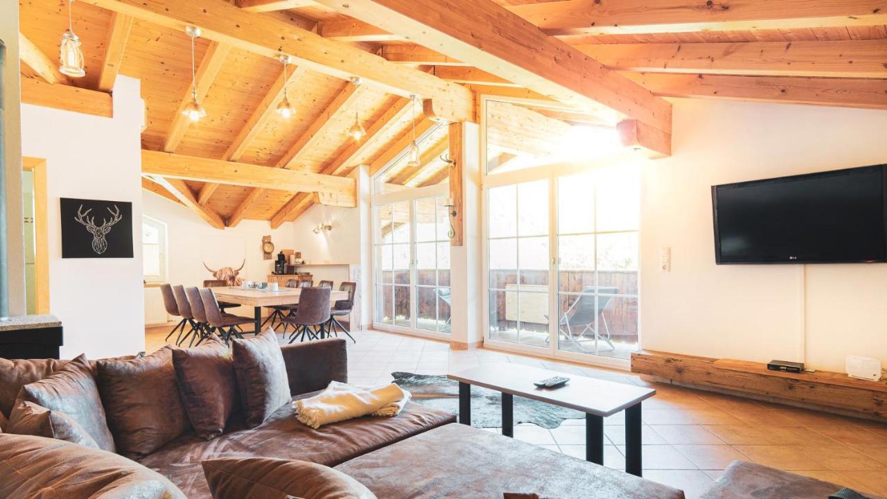 Alpen Loft Apartment นอยชติฟ อิม ชตูไปทัล ภายนอก รูปภาพ